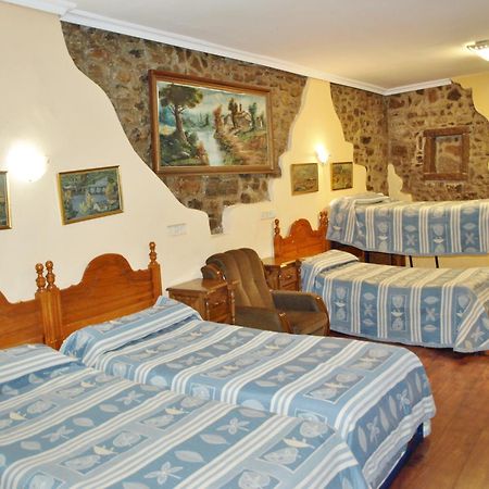 Hotel Mur جاكا الغرفة الصورة