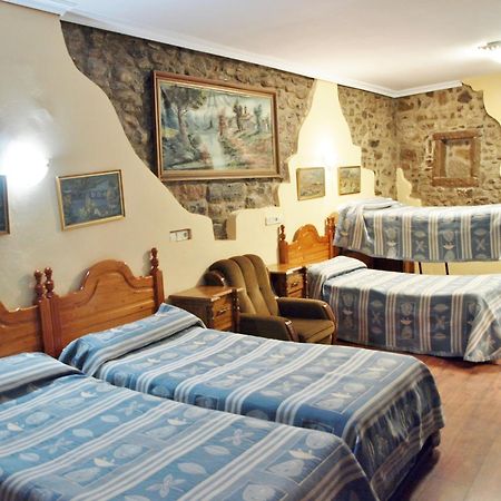 Hotel Mur جاكا الغرفة الصورة